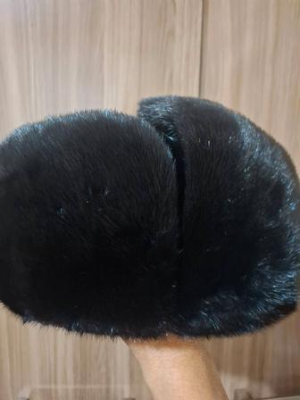 Продам норковую ушанку 57-60 размера