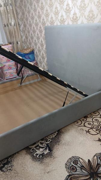 Продаю кровать