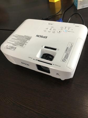 Продается проектор EPSON -X05