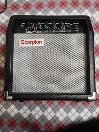 Продам Усилитель для электрогитары