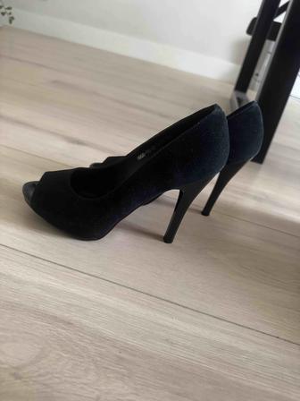 Продам туфли 37 р, кожаные