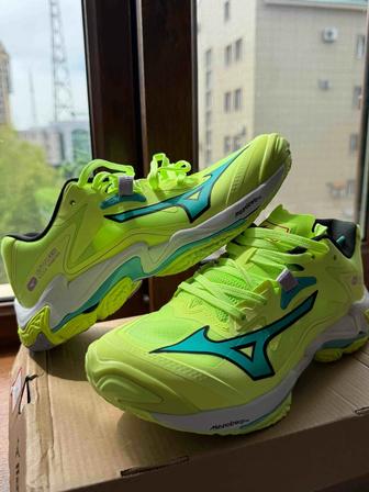 Продаю Кросовки Mizuno
