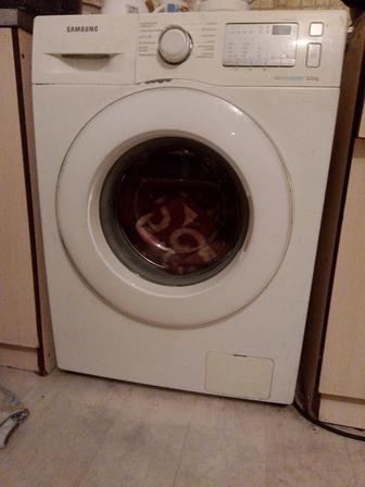 Продам стиральную машинку автомат