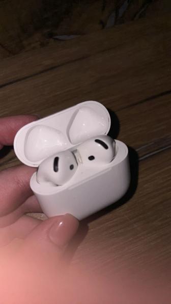 Продаются airpods 4