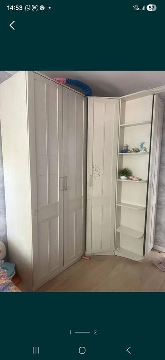 Продам спальный гарнитур