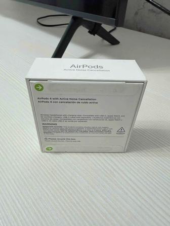 Продам новый AirPods 4