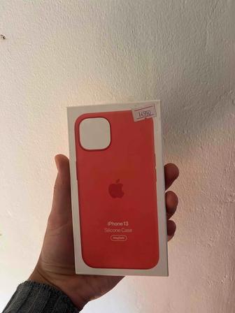 Оригинальный чехол на 13 с MagSafe