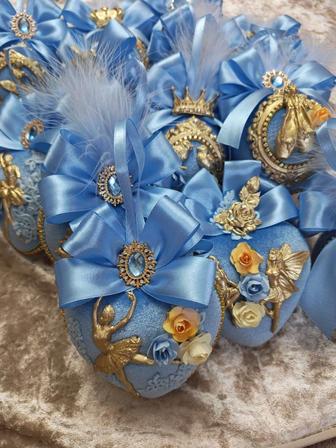 Новогодние игрушки