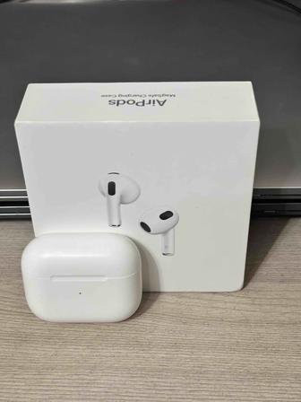 Продаются наушники Apple AirPods 3 в хорошем состоянии