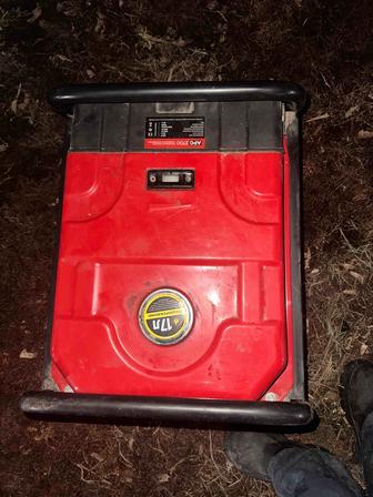 Продам генератор бензиновый