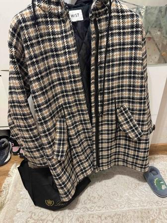 Продам зимнее пальто