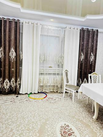 Шторы с карнизом