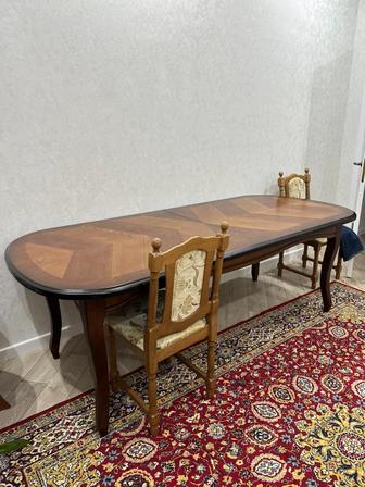 Продам стол в хорошем состоянии