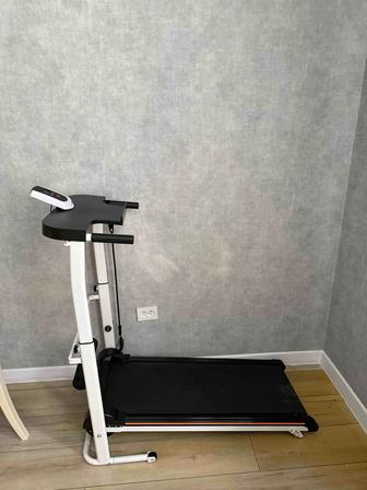 Механическая беговая дорожка