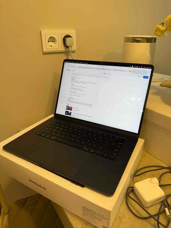 MacBook Air 15 m3 256 gb 16 озу