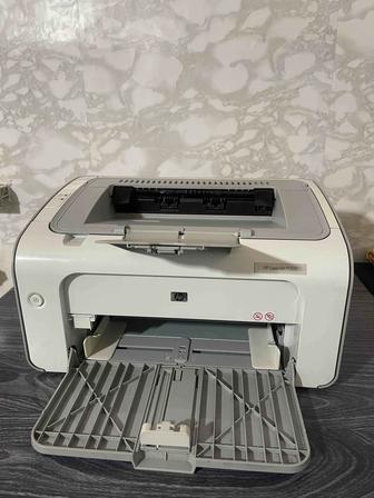 Продам принтер Hp 1102