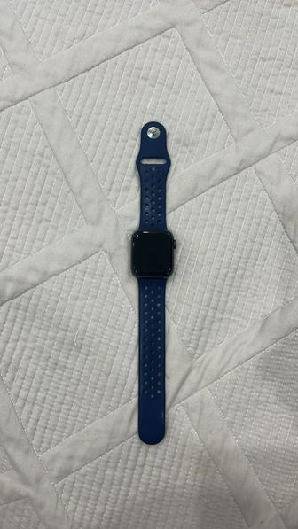 Продам Apple Watch 6 40мм