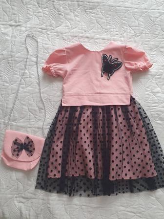 Летнее нарядное платье на девочку