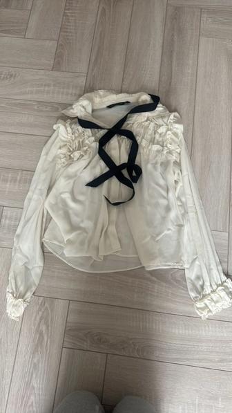 Женская блузка