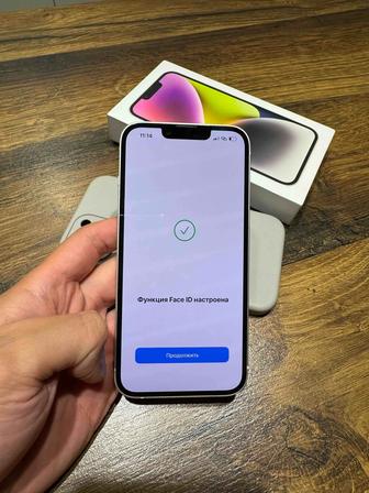 iPhone 14