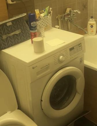 Продам стиральную машину