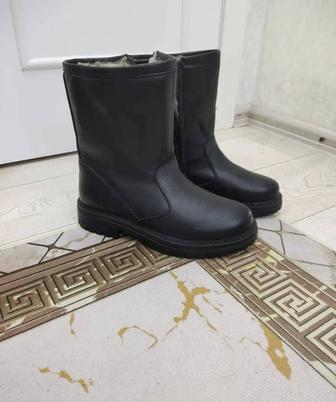 Продам сапоги новые мужские зимние