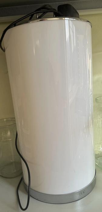 Напольный светильник