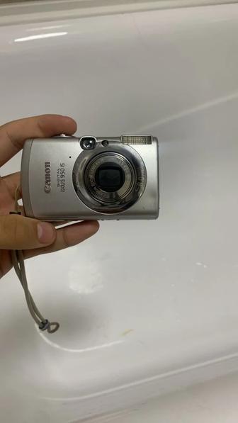 Canon digital IXUS 950 is