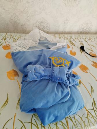 Конверт для новарожденных қазақ оюы мен көмкерілген таза қой жүні көрпе