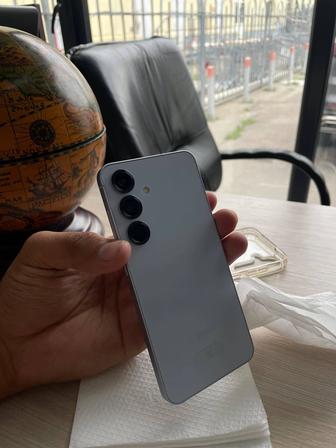 Samsung S25 256 gb на Iphone
