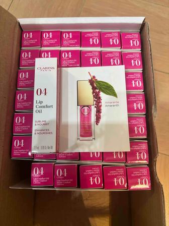 масло для губ Clarins