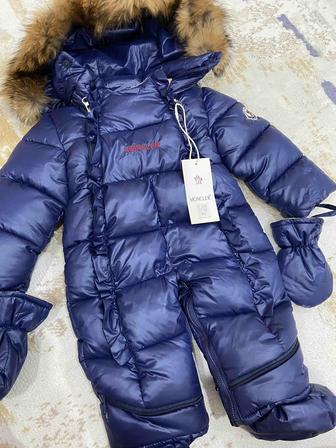 Комбинезон Moncler