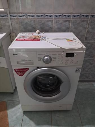 Продам стиральную машину