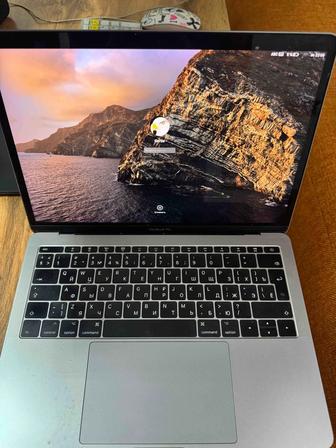 Продам MacBook Pro 13, 2017