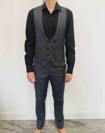 мужской костюм тройка