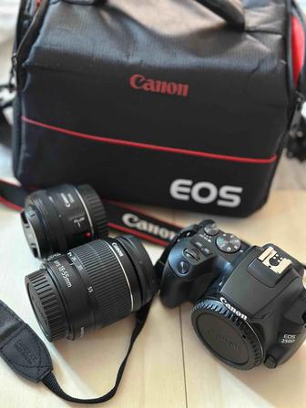 Фотокамера Canon EOS250D в комплекте