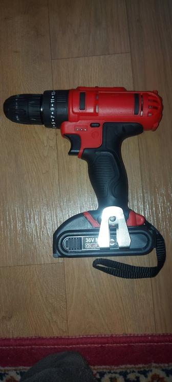Дрель шуруповерт