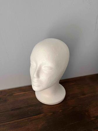 Продам манекен головы для шапок