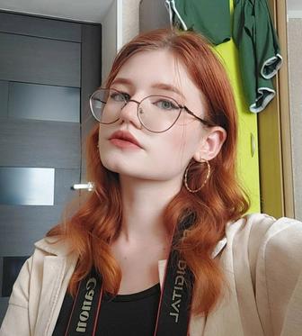Официант / официантка
