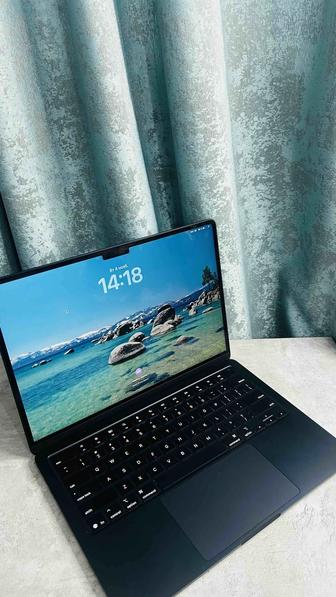 Ноутбук Apple MacBook Air 13 2025