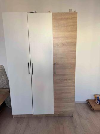 Продам шкаф для одежды