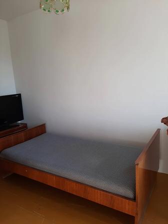 Продам кровать