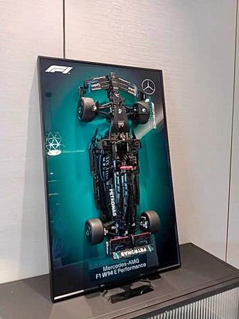 Рамка держатель LEGO Technic Mercedes-AMG F1 W14 E Performance