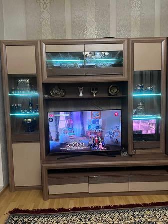 Подставка для телевизора
