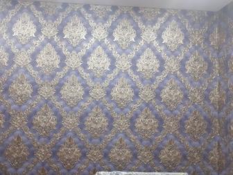 Клеим обои!