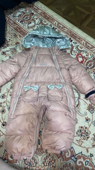 Продам комбинезон для девочек