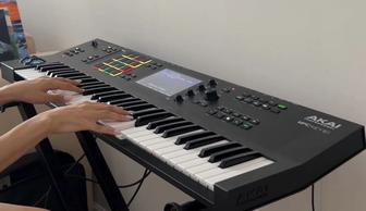 Синтезатор Akai mpc Key 61