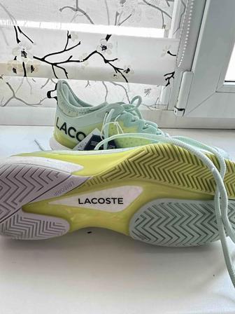 Lacoste теннисные кроссовки