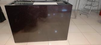 Ресепшн, почти новый! Очень удобный.