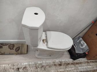 Продам унитаз б/у в хорошем состоянии
